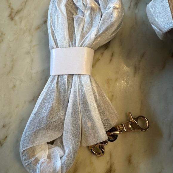 Poppy and Peonies Go Getter Tote Camel - Picture 8 of 11